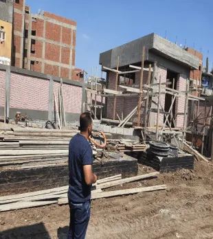 محطة صرف صحي قرية منيل دويب أثناء التنفيذ
